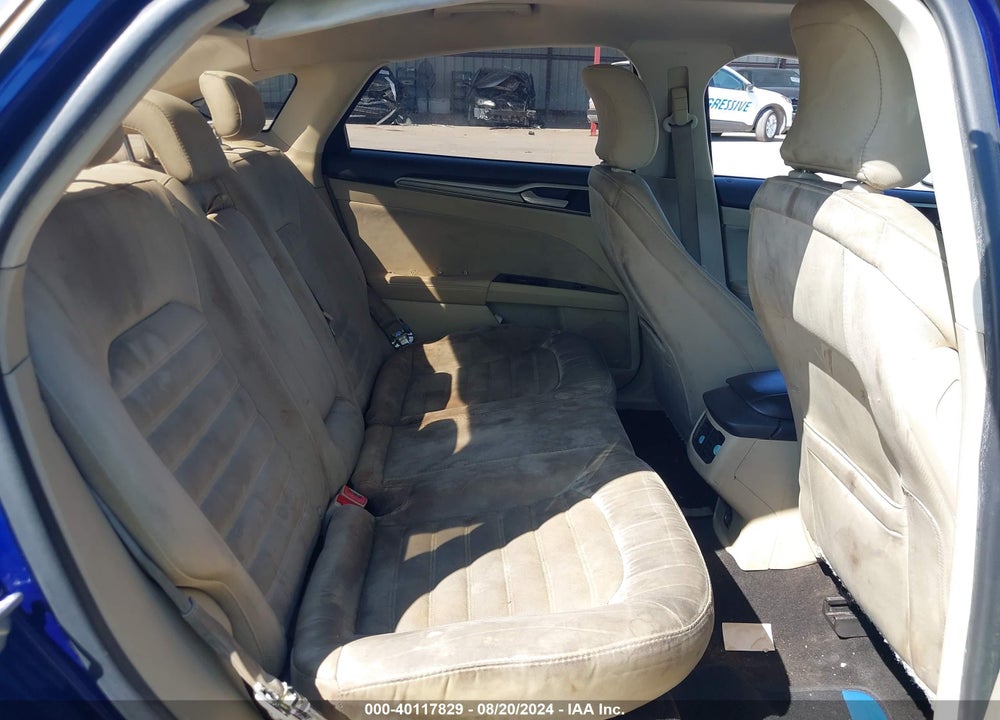 2015 FORD FUSION SE VIN: 3FA6P0HDXFR194046
