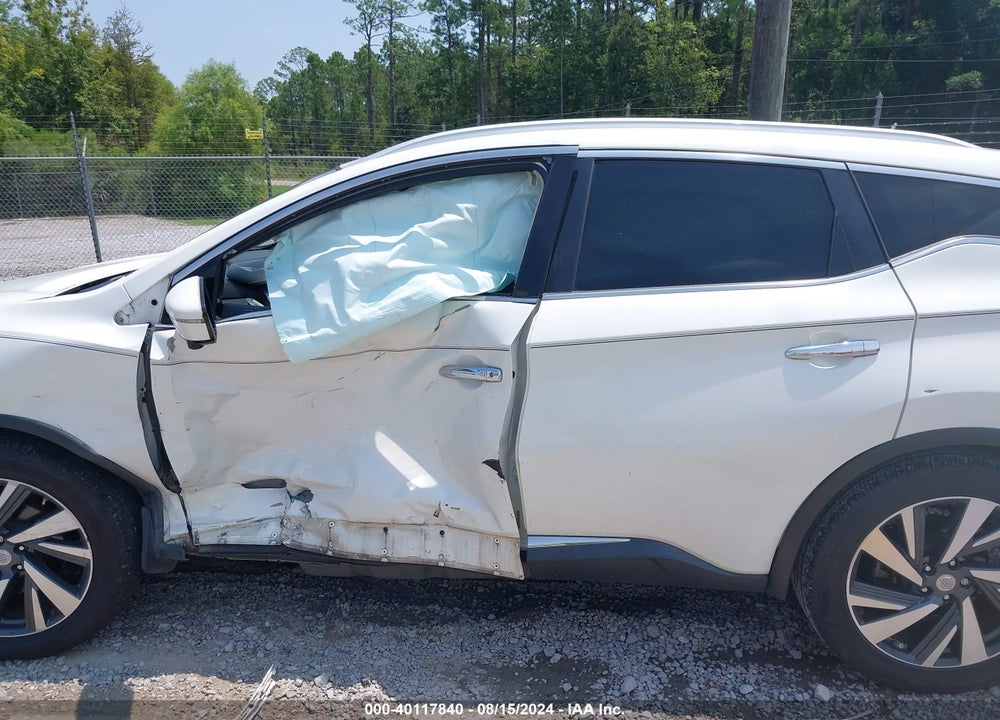 2015 NISSAN MURANO PLATINUM VIN: 5N1AZ2MG9FN204557