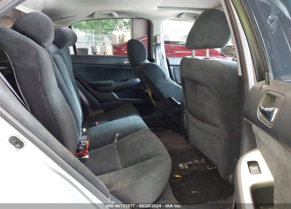 2004 HONDA ACCORD 2.4 EX VIN: 1HGCM56614A017448