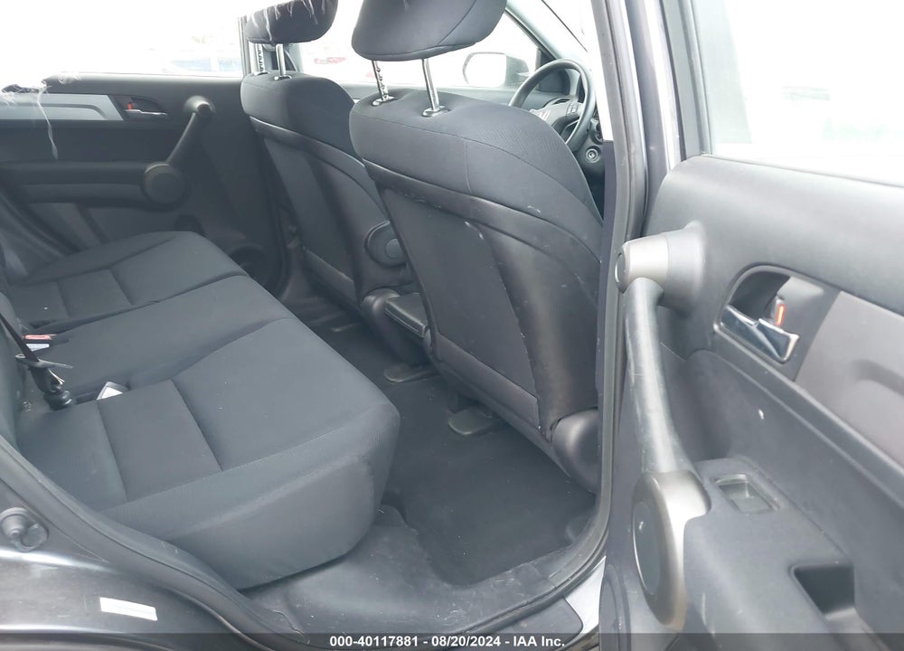 2011 HONDA CR-V LX VIN: JHLRE4H30BC016797