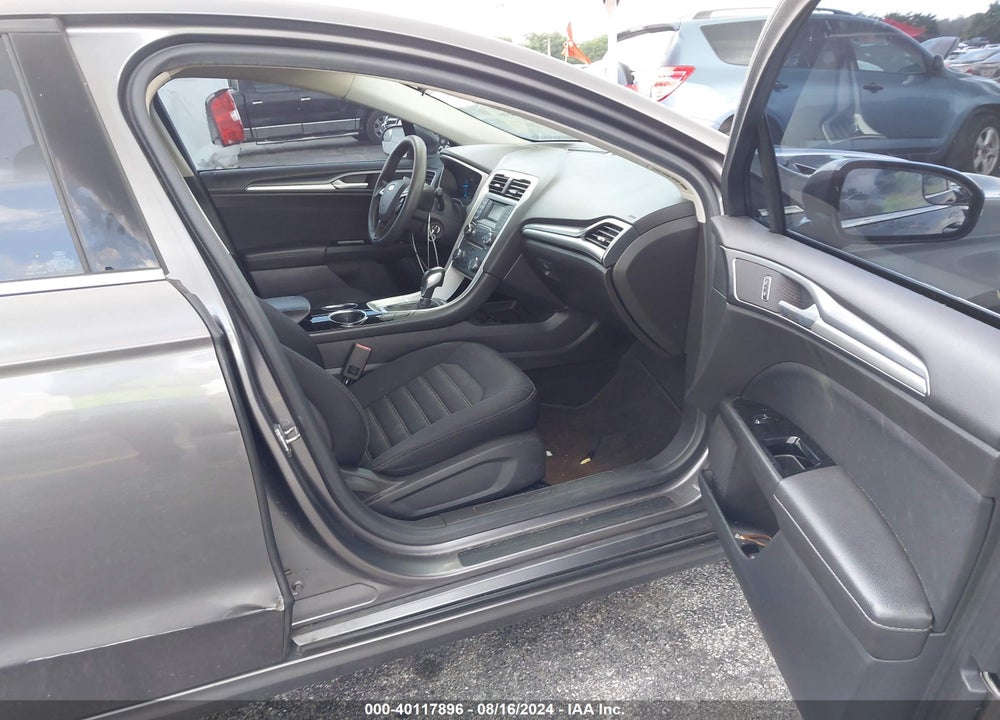 2013 FORD FUSION SE VIN: 3FA6P0HR3DR266102