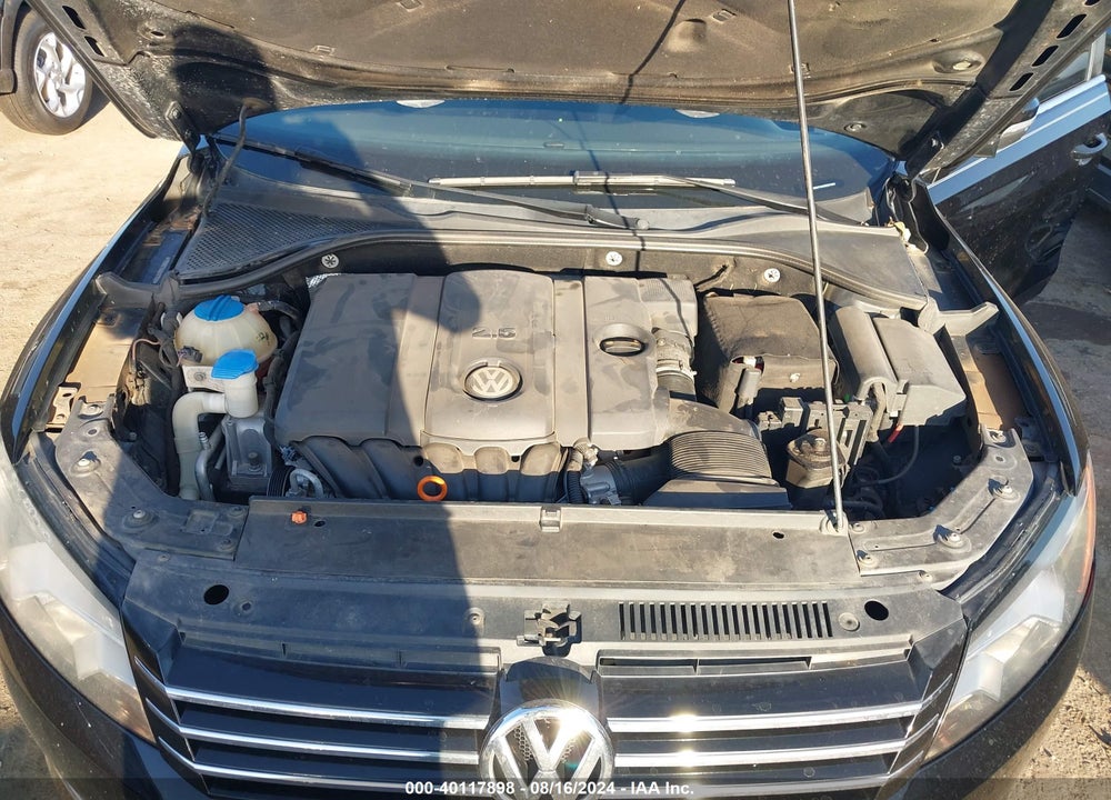 2013 VOLKSWAGEN PASSAT 2.5L SE VIN: 1VWBH7A34DC001592