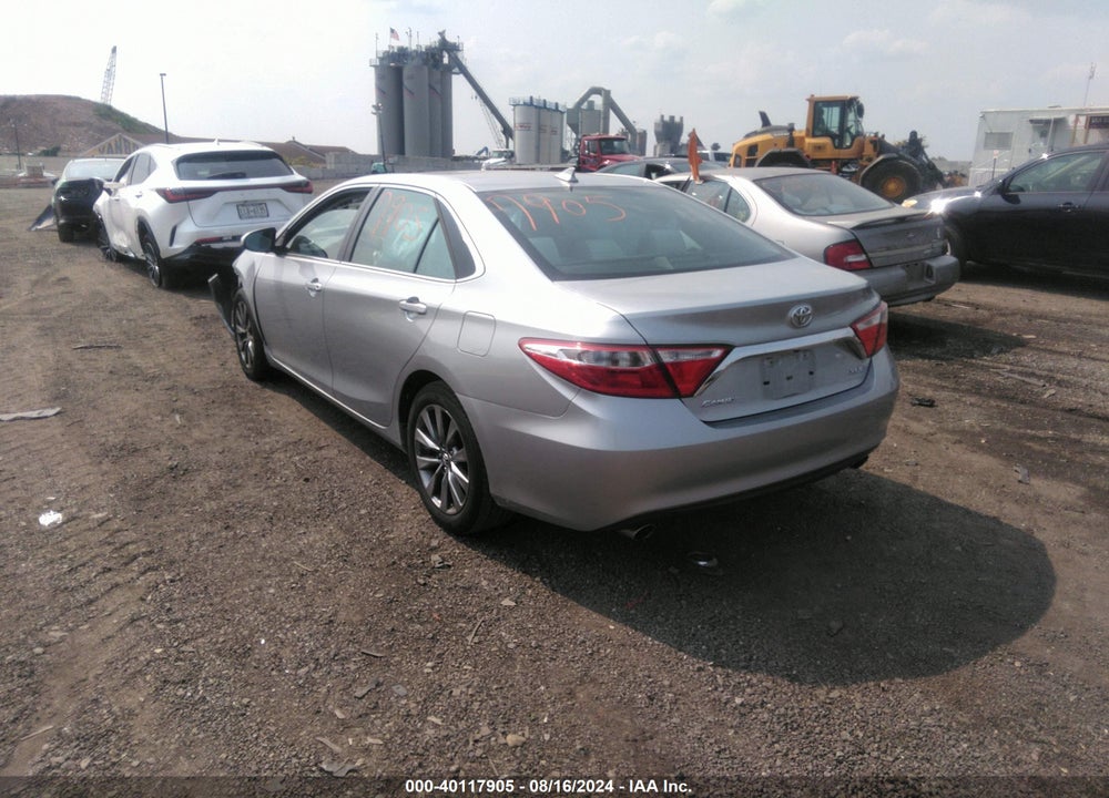 2015 TOYOTA CAMRY XLE V6 VIN: 4T1BK1FK4FU558299