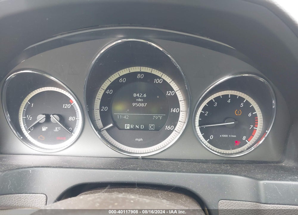 2010 MERCEDES-BENZ C 300 LUXURY 4MATIC/SPORT 4MATIC VIN: WDDGF8BB6AR131625
