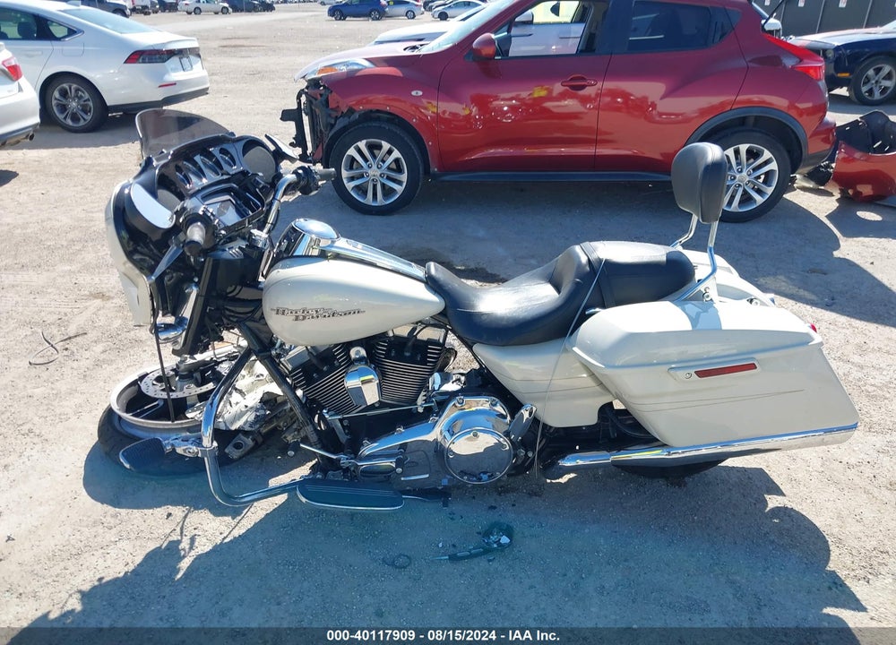 2014 HARLEY-DAVIDSON FLHXS STREET GLIDE SPECIAL VIN: 1HD1KRM19EB634780