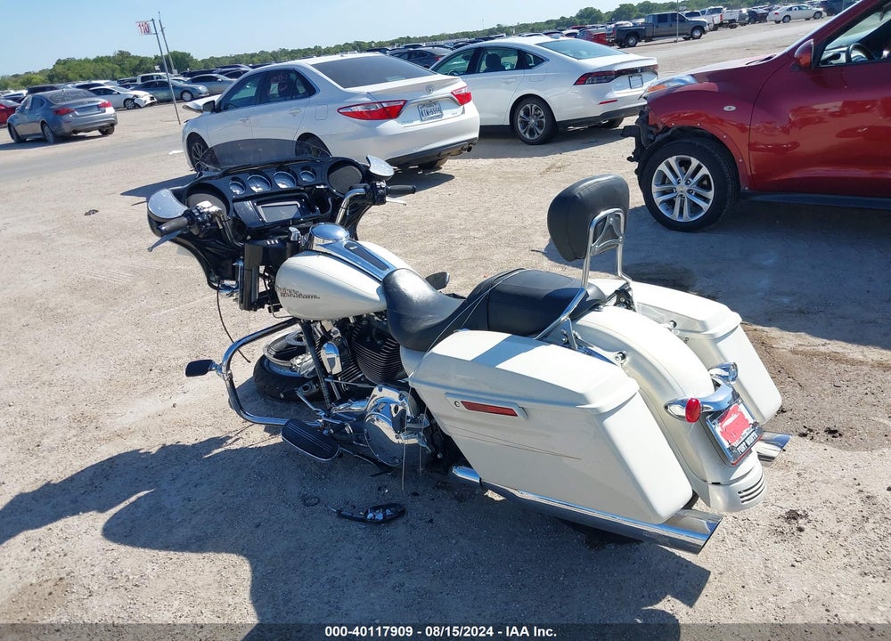 2014 HARLEY-DAVIDSON FLHXS STREET GLIDE SPECIAL VIN: 1HD1KRM19EB634780