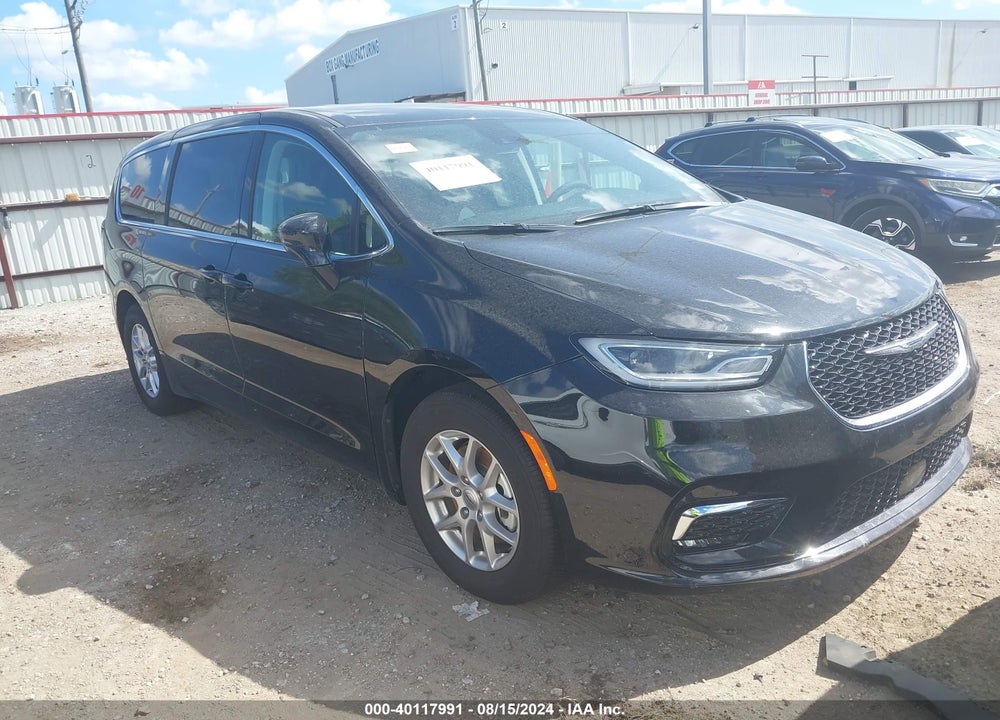 2024 CHRYSLER PACIFICA TOURING L VIN: 2C4RC1BG0RR151230