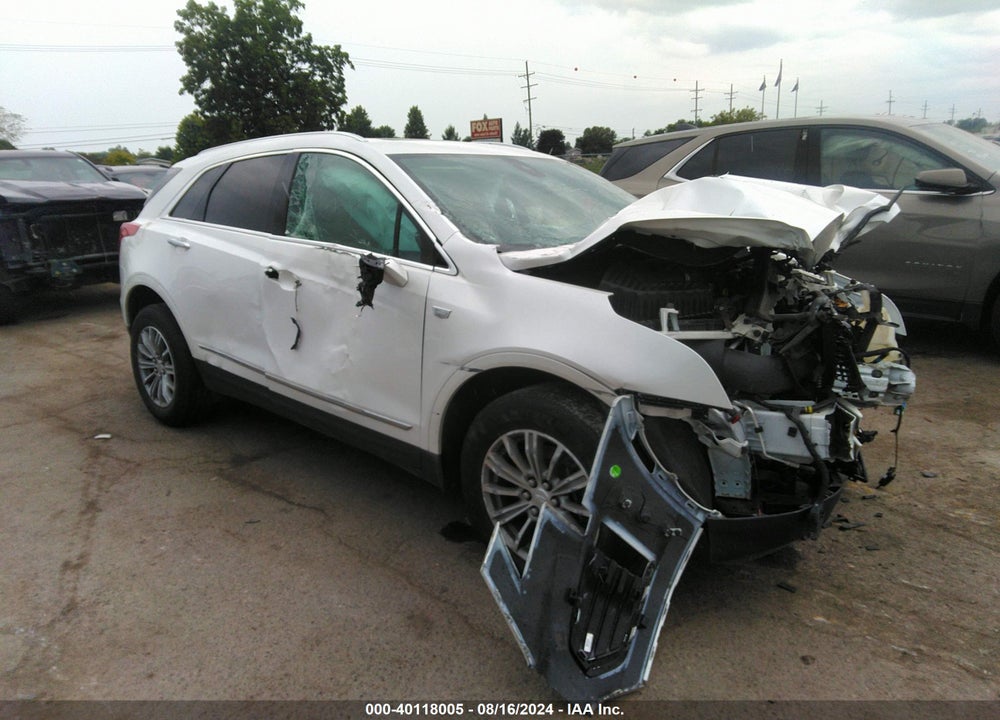 2017 CADILLAC XT5 LUXURY VIN: 1GYKNDRS8HZ143897