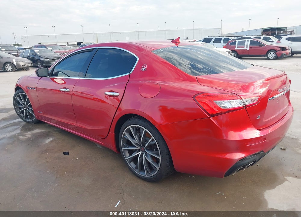2019 MASERATI GHIBLI S GRANSPORT VIN: ZAM57YSS9K1336124