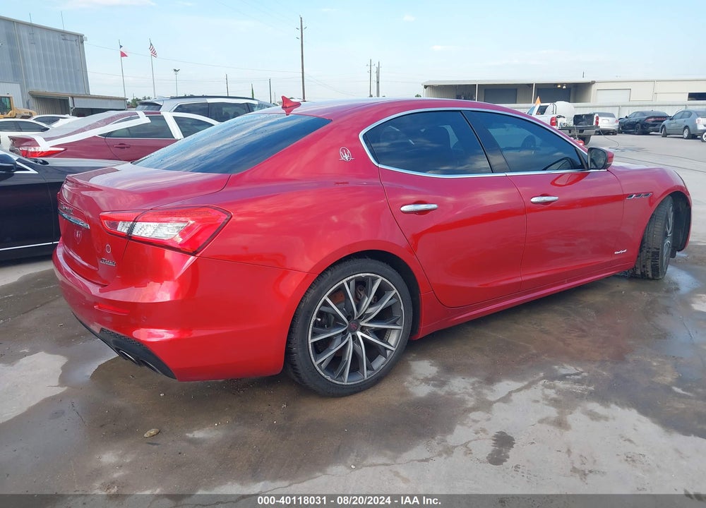 2019 MASERATI GHIBLI S GRANSPORT VIN: ZAM57YSS9K1336124