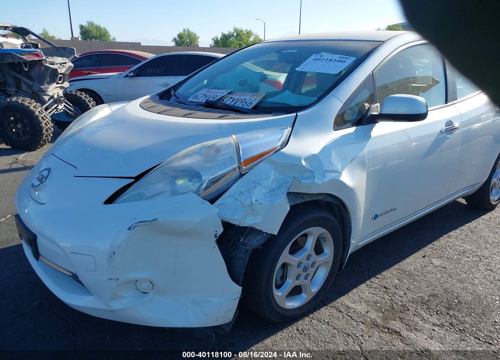 2013 NISSAN LEAF SV VIN: 1N4AZ0CP5DC402433