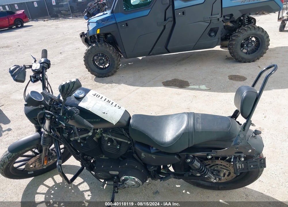 2010 HARLEY-DAVIDSON XL883 N VIN: 1HD4LE21XAC422612