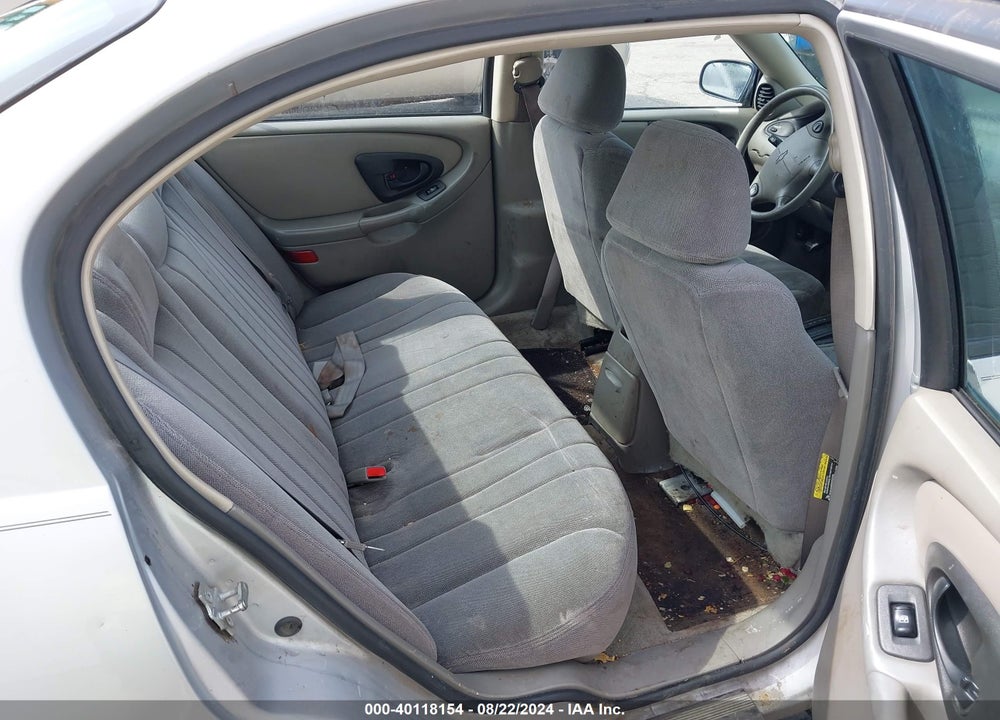 2005 CHEVROLET CLASSIC VIN: 1G1ND52F35M215647