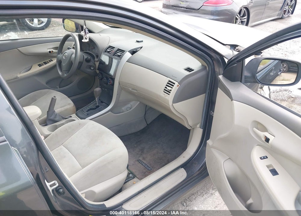 2009 TOYOTA COROLLA LE VIN: 1NXBU40E29Z043840
