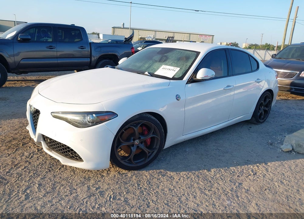 2017 ALFA ROMEO GIULIA TI RWD VIN: ZARFAECN5H7552372
