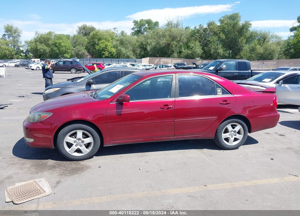 2002 TOYOTA CAMRY SE VIN: JTDBE32K820108198