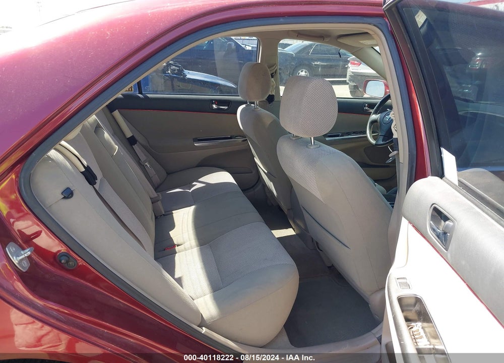 2002 TOYOTA CAMRY SE VIN: JTDBE32K820108198