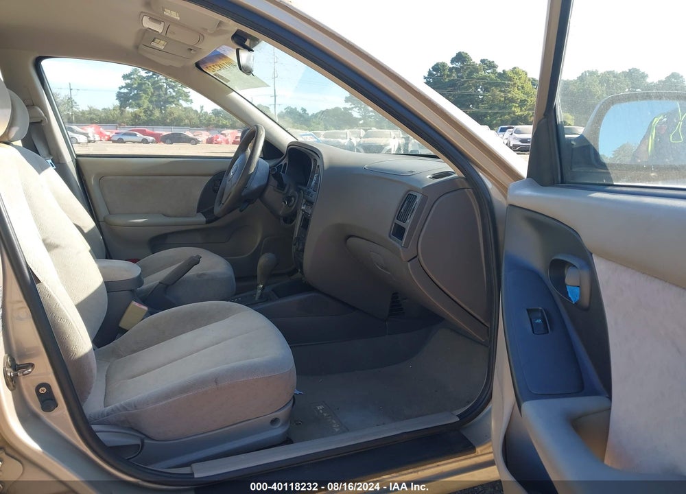 2005 HYUNDAI ELANTRA GLS/GT VIN: KMHDN46D05U153574