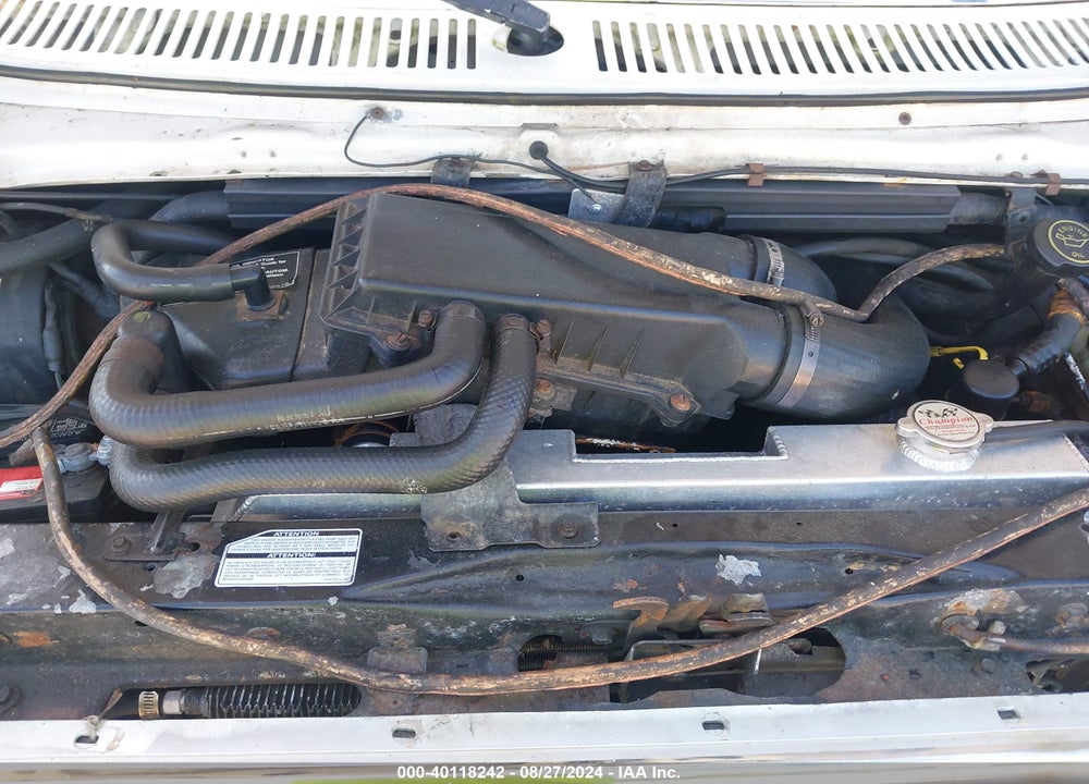 1989 FORD ECONOLINE E350 CUTAWAY VAN VIN: 1FDKE30G1KHA10576