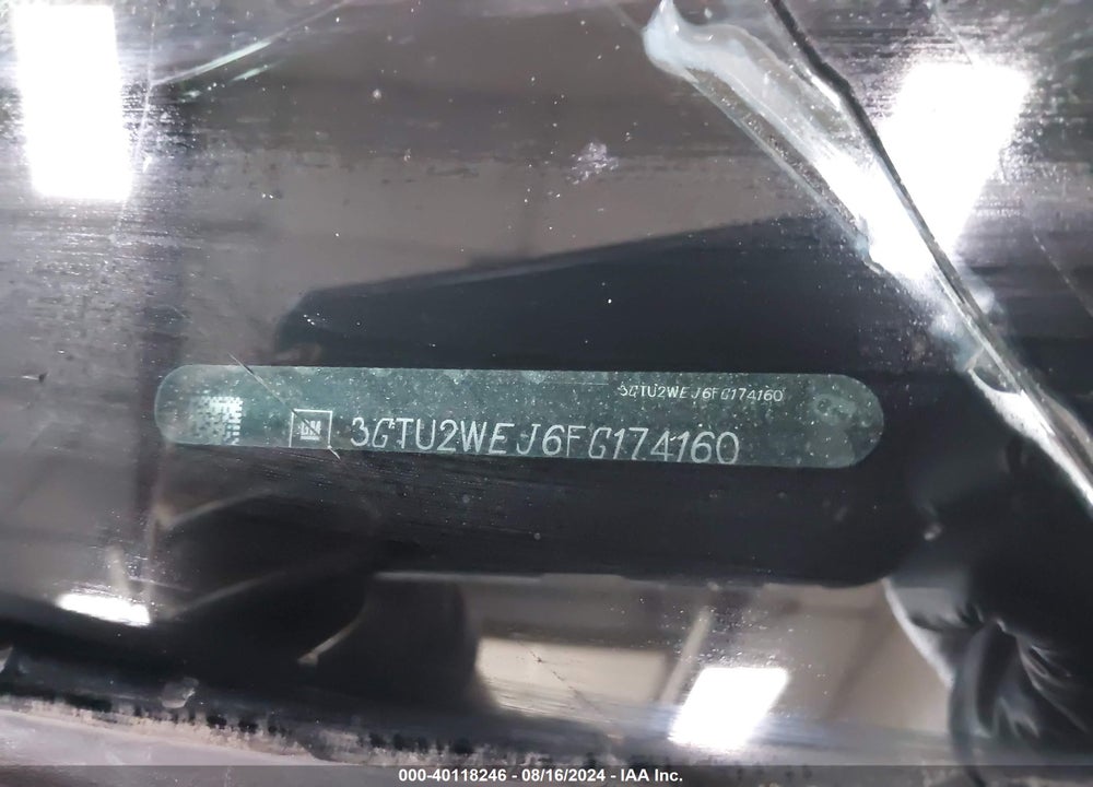 2015 GMC SIERRA 1500 DENALI VIN: 3GTU2WEJ6FG174160