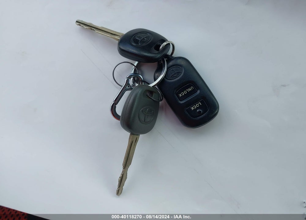 2006 TOYOTA COROLLA LE VIN: JTDBR32E660080311