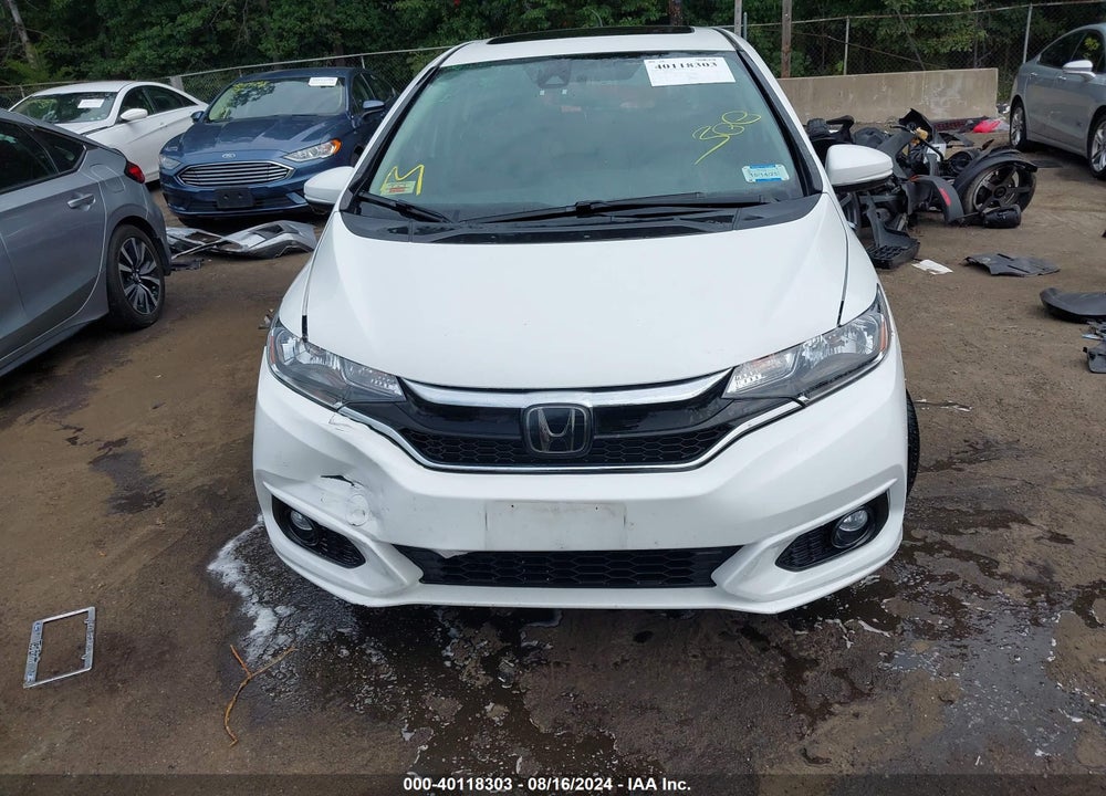 2018 HONDA FIT EX VIN: 3HGGK5H82JM736499