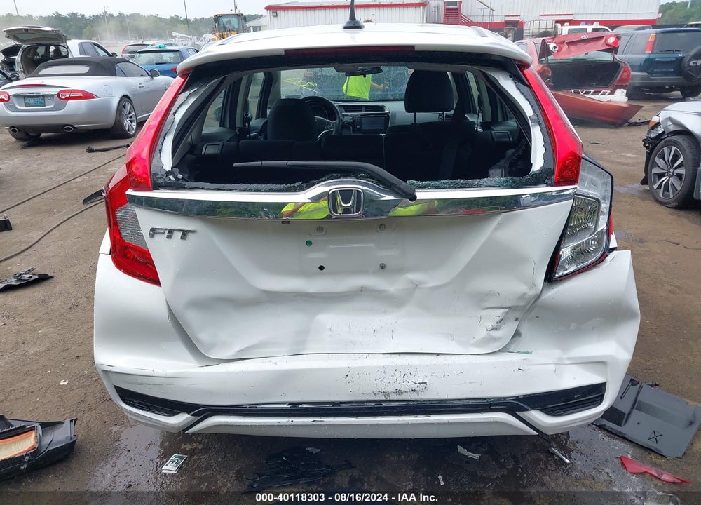 2018 HONDA FIT EX VIN: 3HGGK5H82JM736499