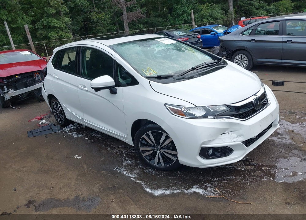 2018 HONDA FIT EX VIN: 3HGGK5H82JM736499