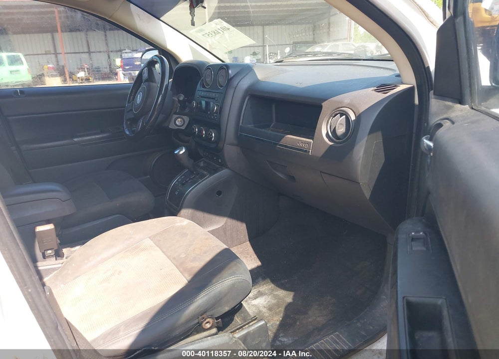 2011 JEEP COMPASS VIN: 1J4NF1FB7BD197516