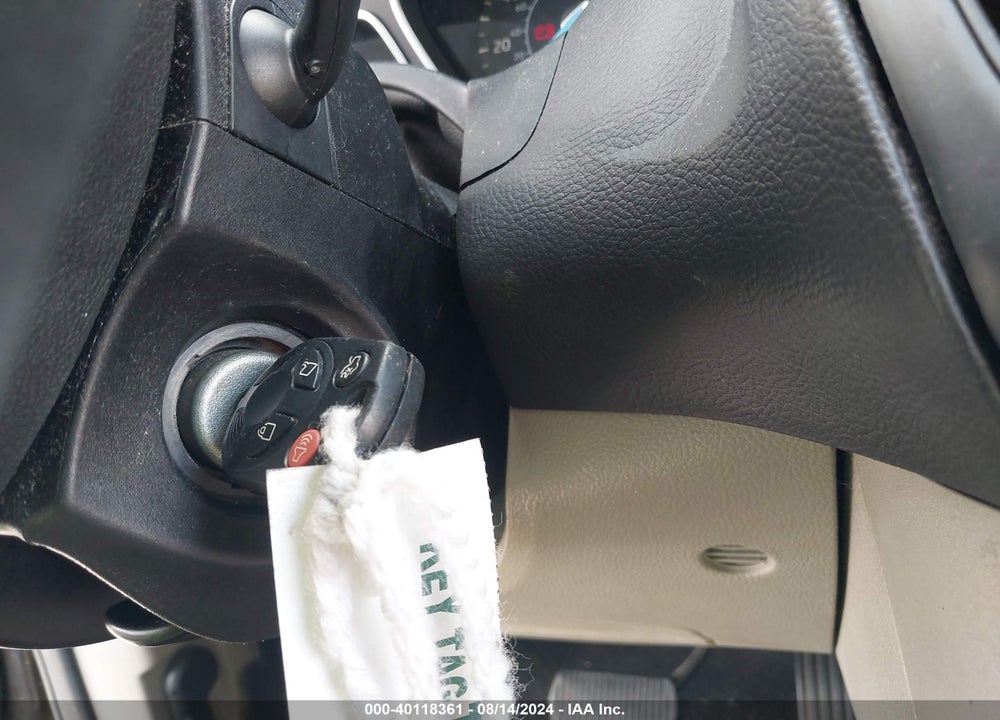 2015 FORD FOCUS SE VIN: 1FADP3F23FL379838