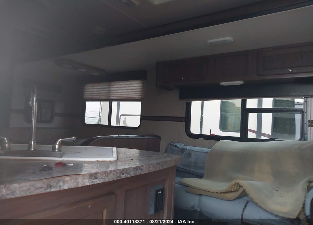 2016 5TH WHEEL PALOMINO VIN: 4X4TPAC22GN020429