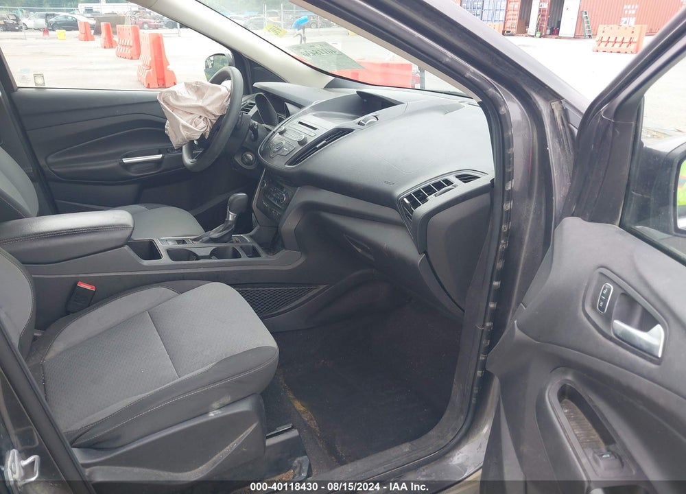 2017 FORD ESCAPE SE VIN: 1FMCU0GD9HUD09427