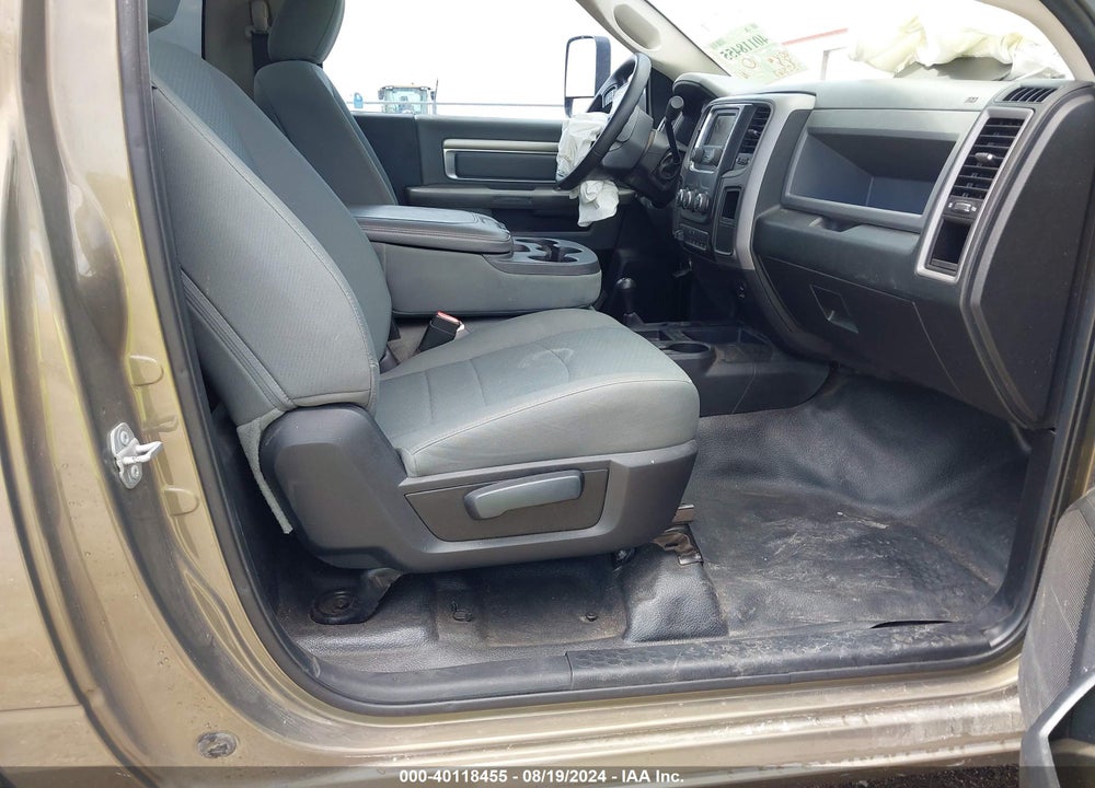 2015 RAM 2500 TRADESMAN VIN: 3C6MR5AJ2FG663335