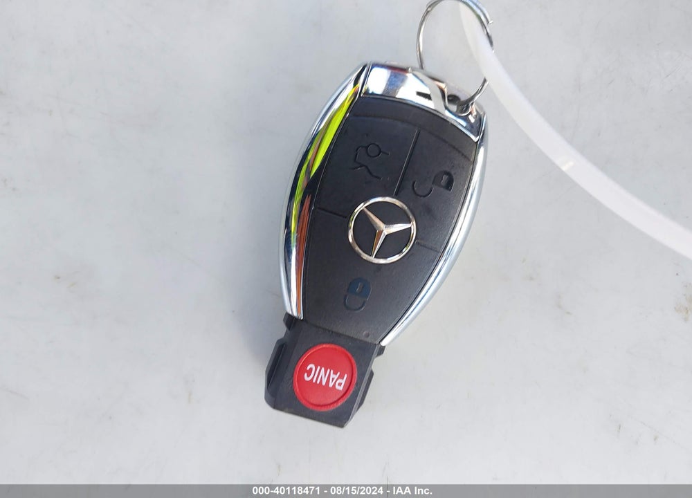 2007 MERCEDES-BENZ S 550 VIN: WDDNG71X57A133689
