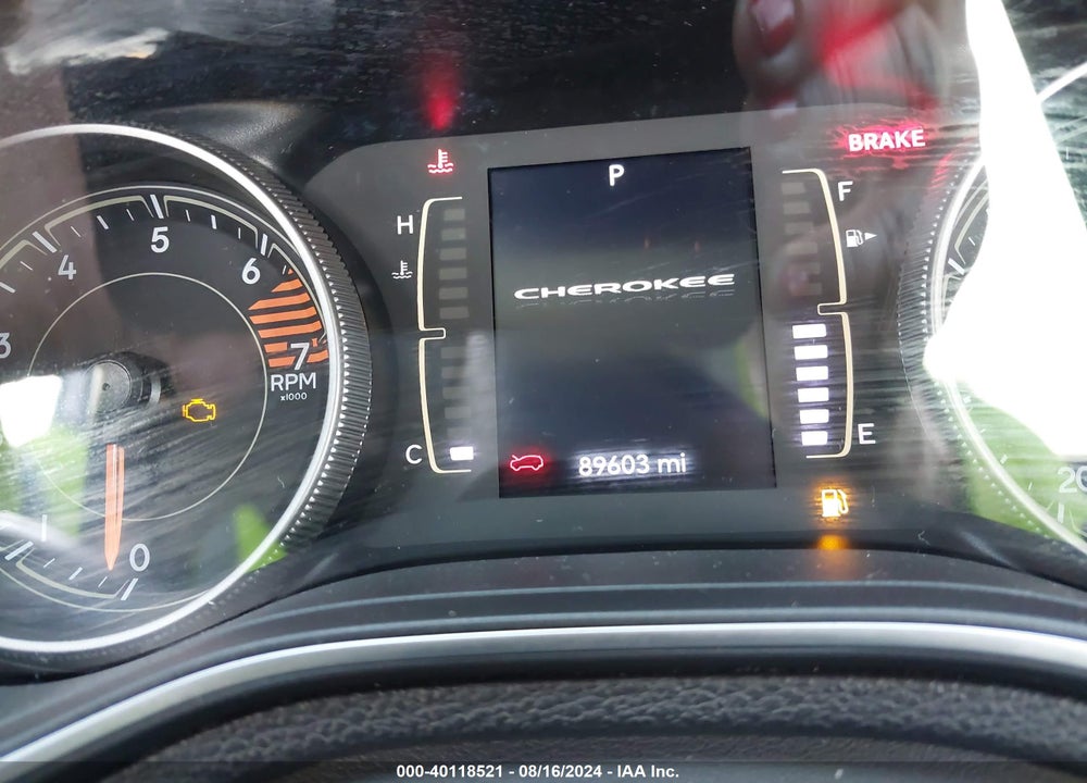2019 JEEP CHEROKEE LATITUDE FWD VIN: 1C4PJLCB7KD263253