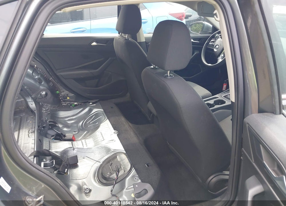 2020 VOLKSWAGEN JETTA 1.4T R-LINE/1.4T S/1.4T SE VIN: 3VWCB7BU5LM048611