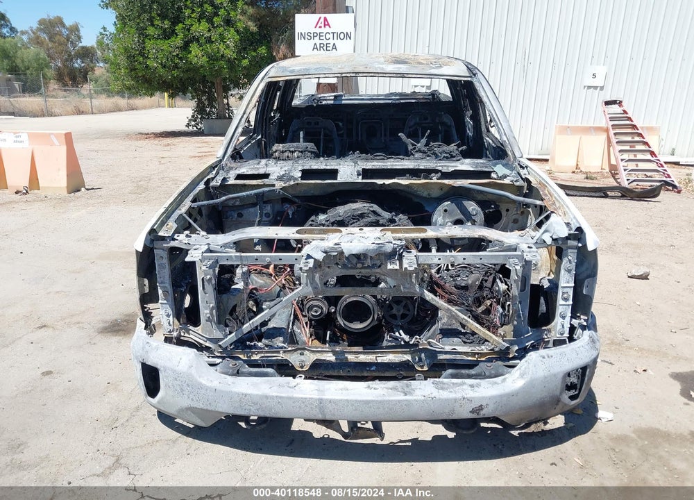 2018 CHEVROLET SILVERADO 1500 2LT VIN: 3GCUKREC7JG321436