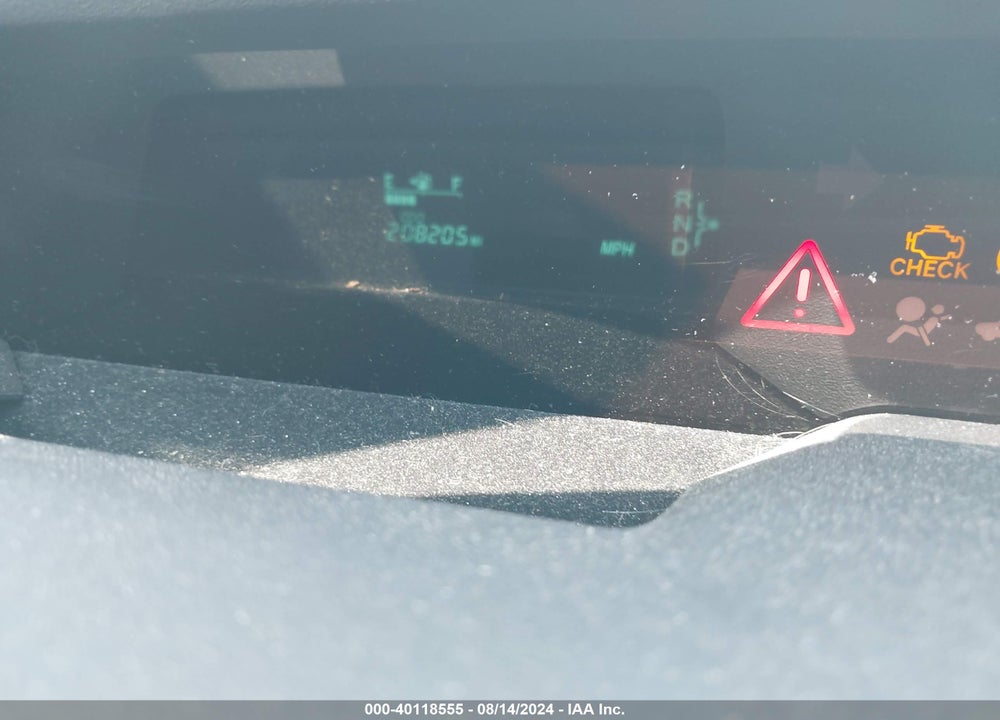 2005 TOYOTA PRIUS VIN: JTDKB20U557057679