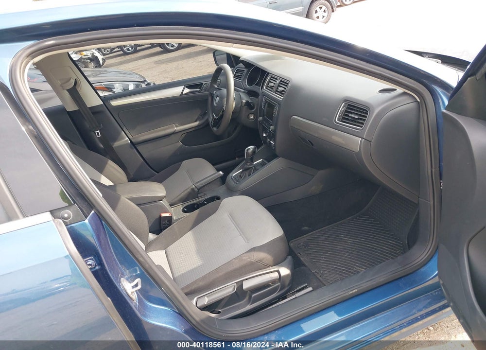 2017 VOLKSWAGEN JETTA 1.4T S VIN: 3VW2B7AJ4HM225241