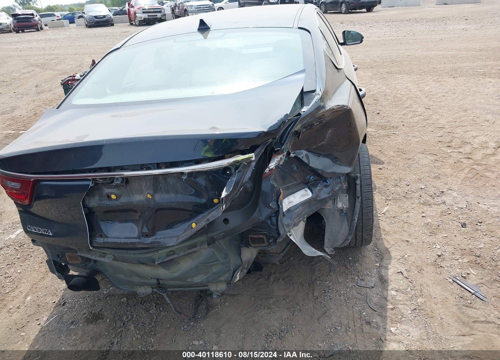 2017 KIA CADENZA PREMIUM VIN: KNALB4J17H5039556