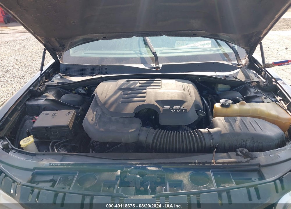 2011 CHRYSLER 300 VIN: 2C3CA4CG8BH526180