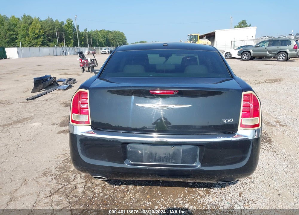 2011 CHRYSLER 300 VIN: 2C3CA4CG8BH526180