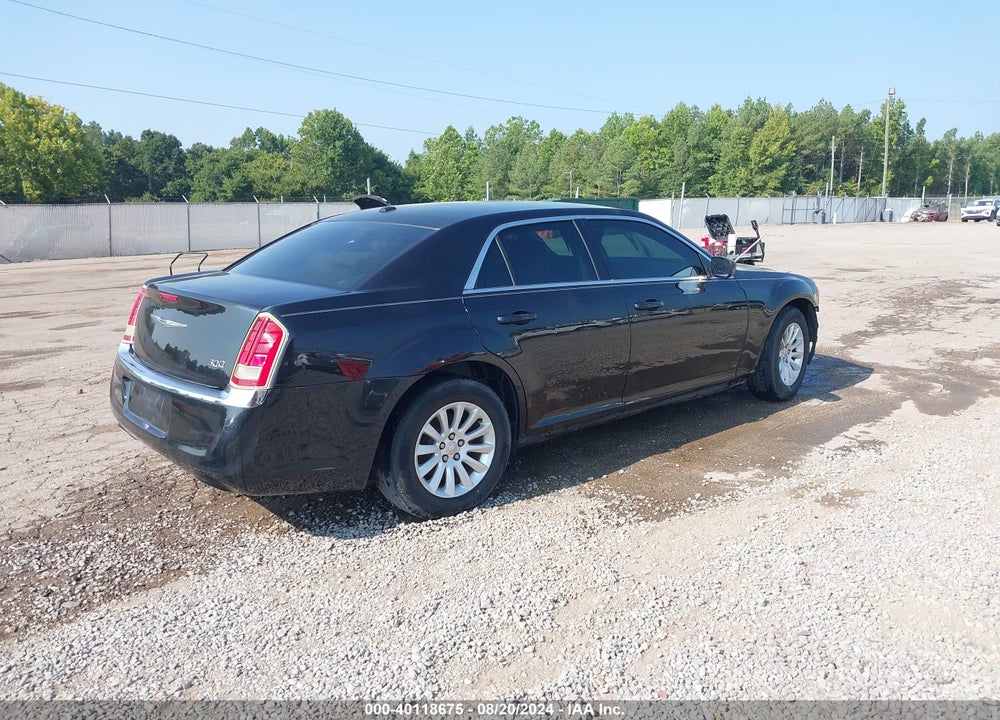 2011 CHRYSLER 300 VIN: 2C3CA4CG8BH526180