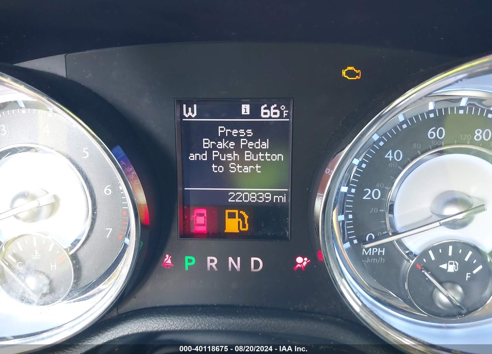 2011 CHRYSLER 300 VIN: 2C3CA4CG8BH526180