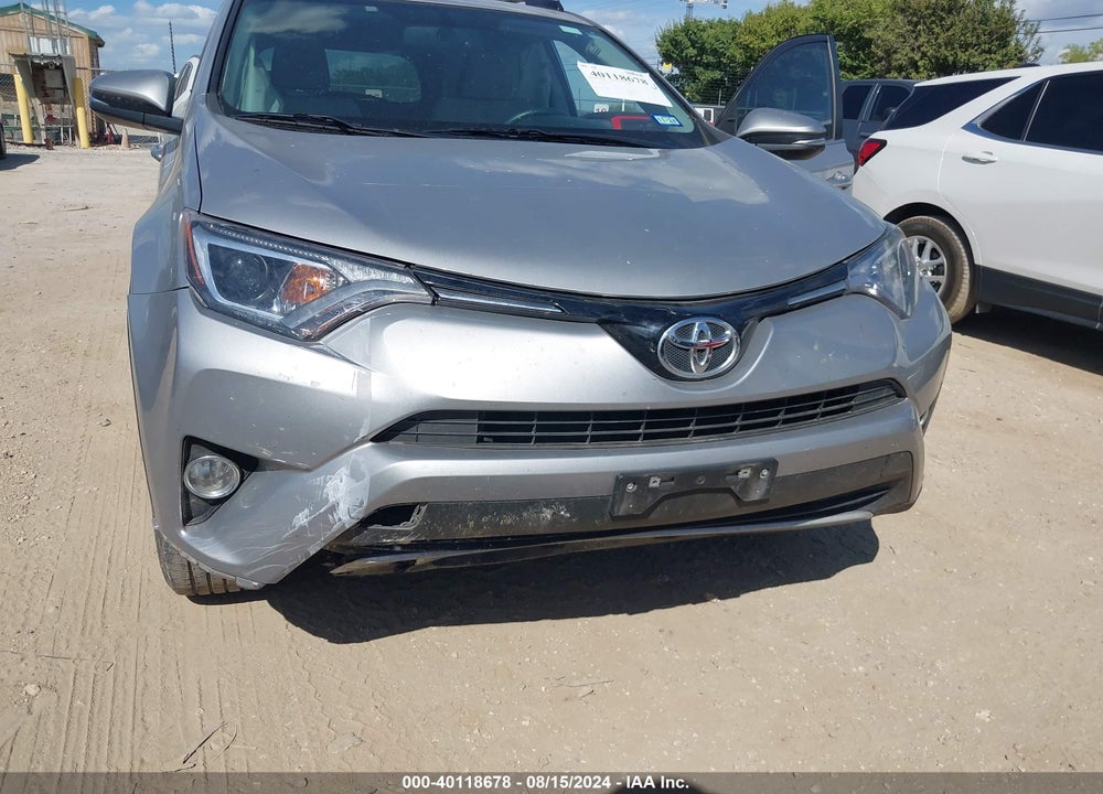 2016 TOYOTA RAV4 XLE VIN: 2T3WFREV1GW268059