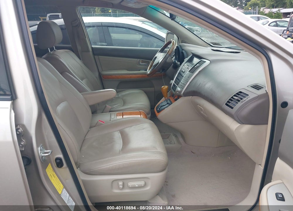 2005 LEXUS RX 330 VIN: 2T2HA31U65C086099
