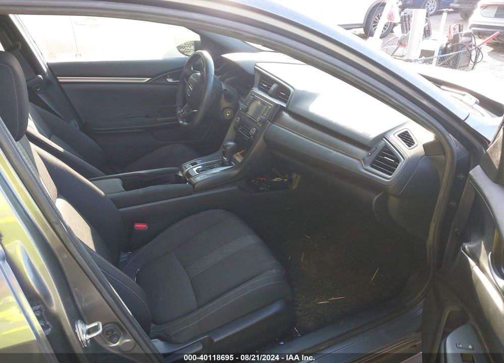 2019 HONDA CIVIC LX VIN: SHHFK7H39KU217433