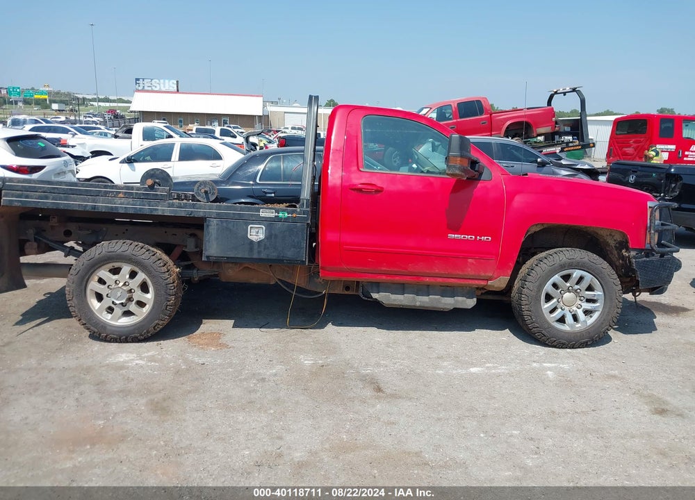 2017 CHEVROLET SILVERADO 3500HD LT VIN: 1GC3KZCY7HZ317777