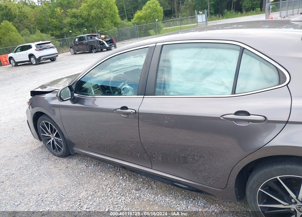 2022 TOYOTA CAMRY SE VIN: 4T1G11AK6NU623670