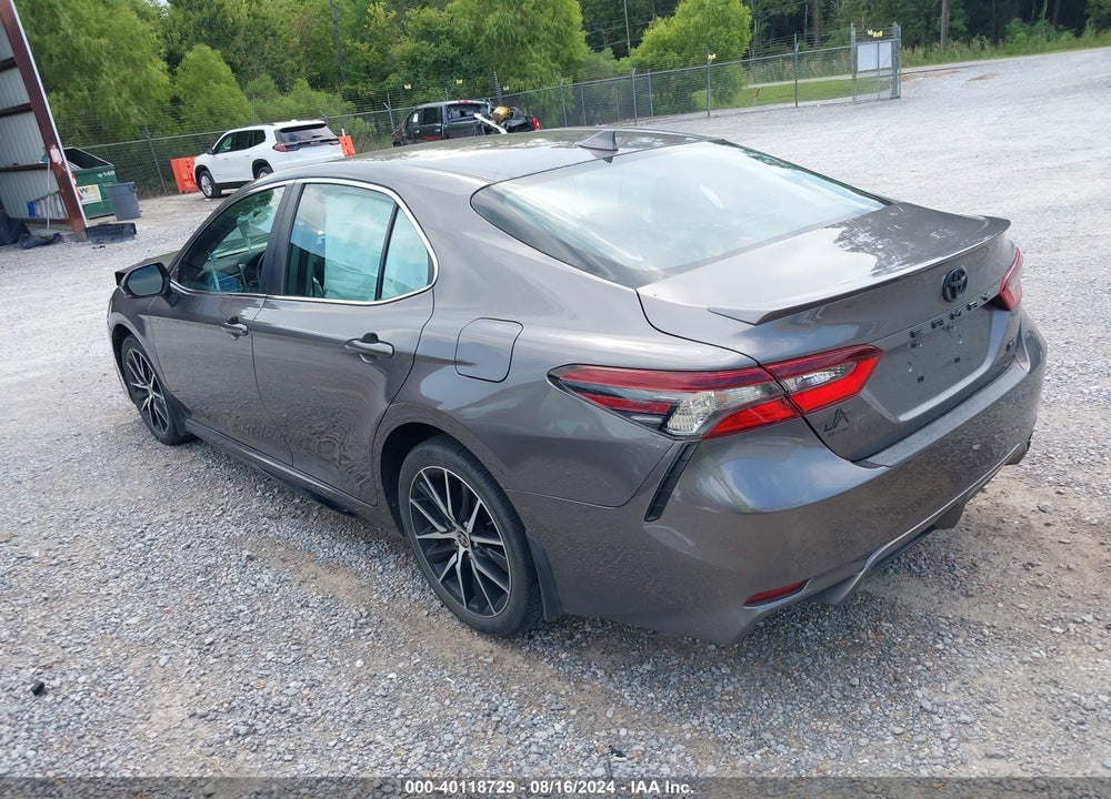 2022 TOYOTA CAMRY SE VIN: 4T1G11AK6NU623670